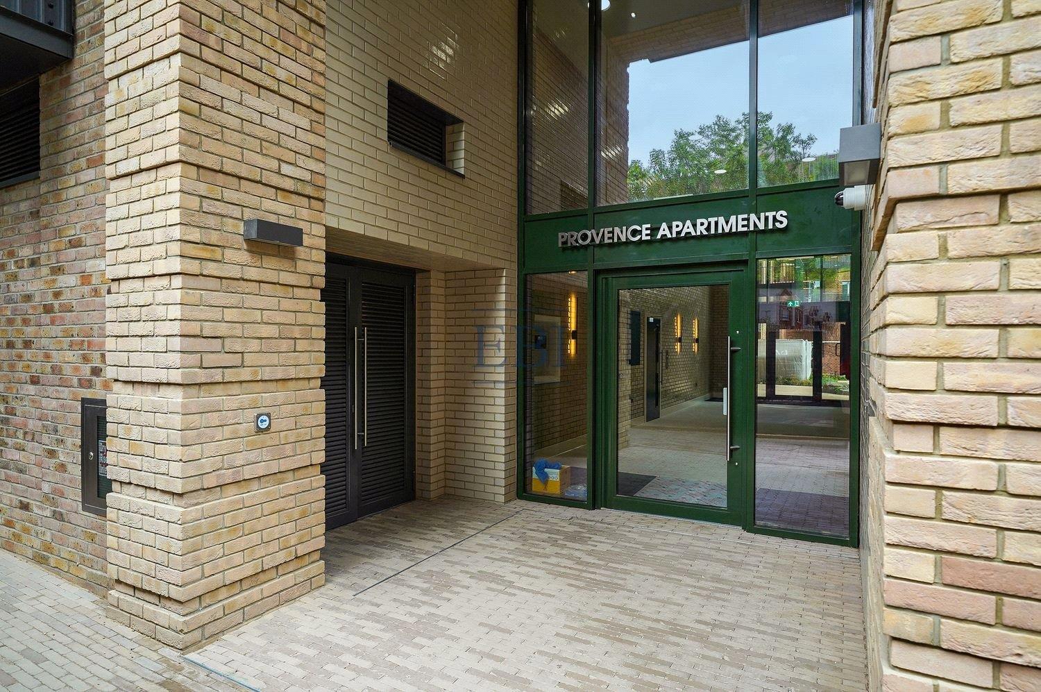 2 bed property in Provence Apartments, 3 Monarch Square, London